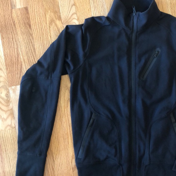 Lululemon Zip up - Picture 2 of 5